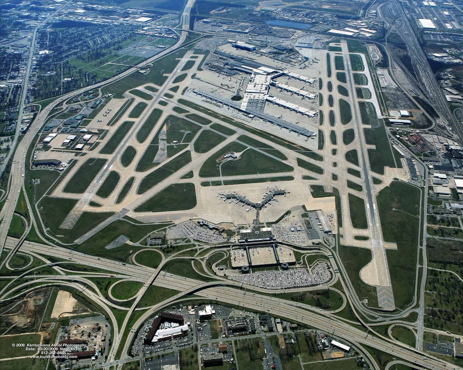 Louisville International Airport - American Aldes Ventilation Corporation